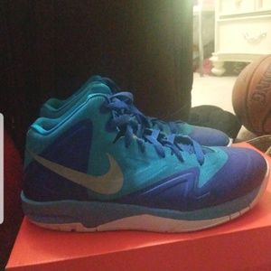 Nike Basketball Shoes